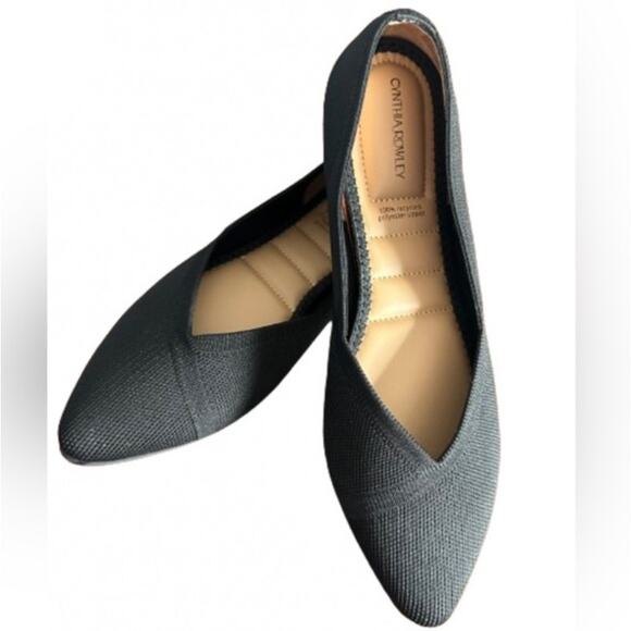 Cynthia‎ Rowley Women's Black Calla Pointed Toe Knit Ballet Flats Size 6.5 - Picture 1 of 13